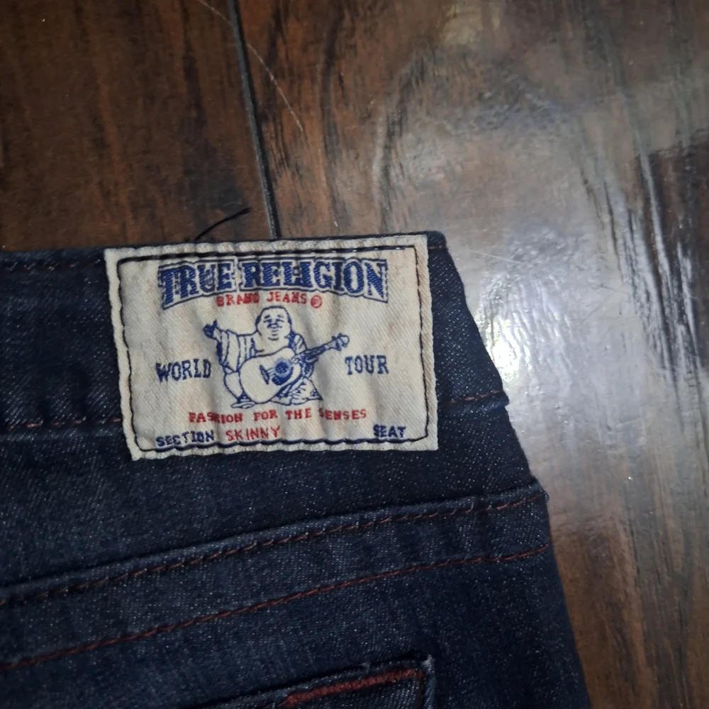 True Religion Medium Wash Low Rise Women's Blue Jeans - Picture 7 of 8